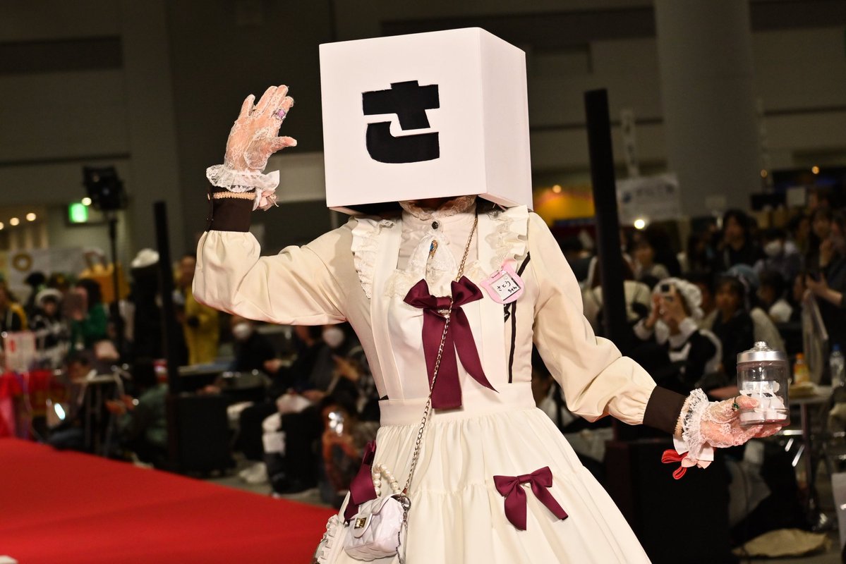 毎秒可愛い佐藤ちゃん(<a href="/sugarcubehead/">#異形頭倶楽部310【ラジオ番組公式】と、佐藤ちゃん。</a> )の1粒ランウェイ◽️🥄
#デザフェス62 
#ワンコインランウェイ 
#佐藤ちゃんだいすき