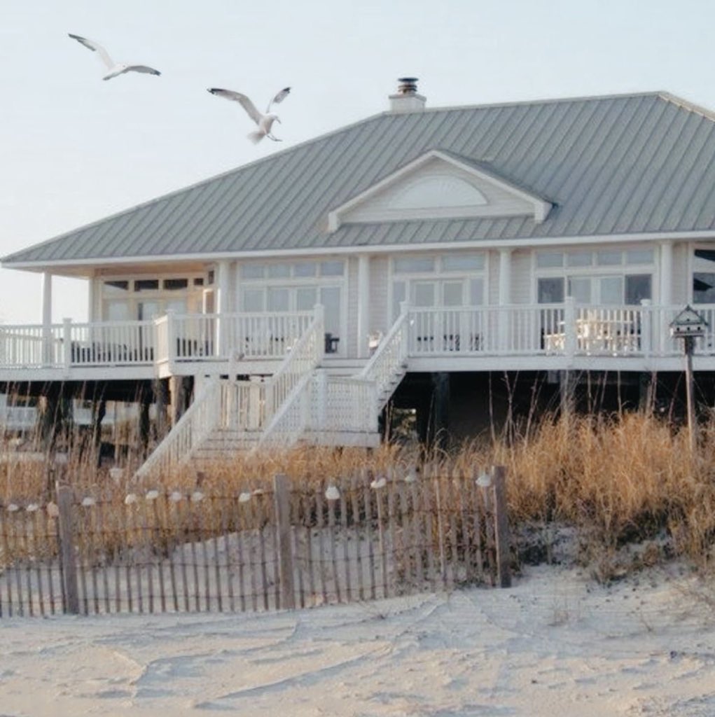 flubpy's tweet image. When the camera comes closer I automatically 
do this face… why am I like this ㅋㅋㅋ but still 
hoping you’ll think I look pretty today~ ( 📸 )