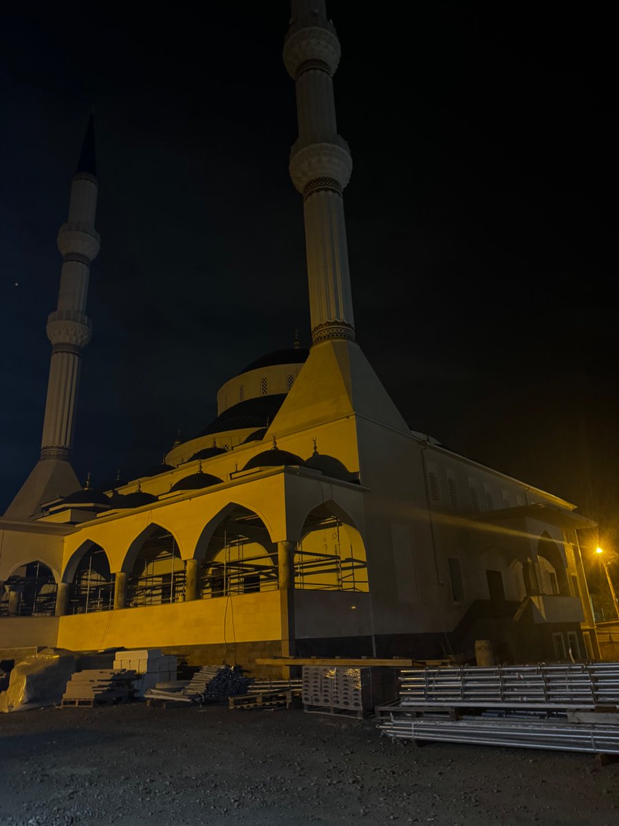 dedibabam's tweet photo. günaydın sabah namazından cıkmıssın bende sana semaver cayı yapmısım askiimmm https://t.co/f25saYtwgp
