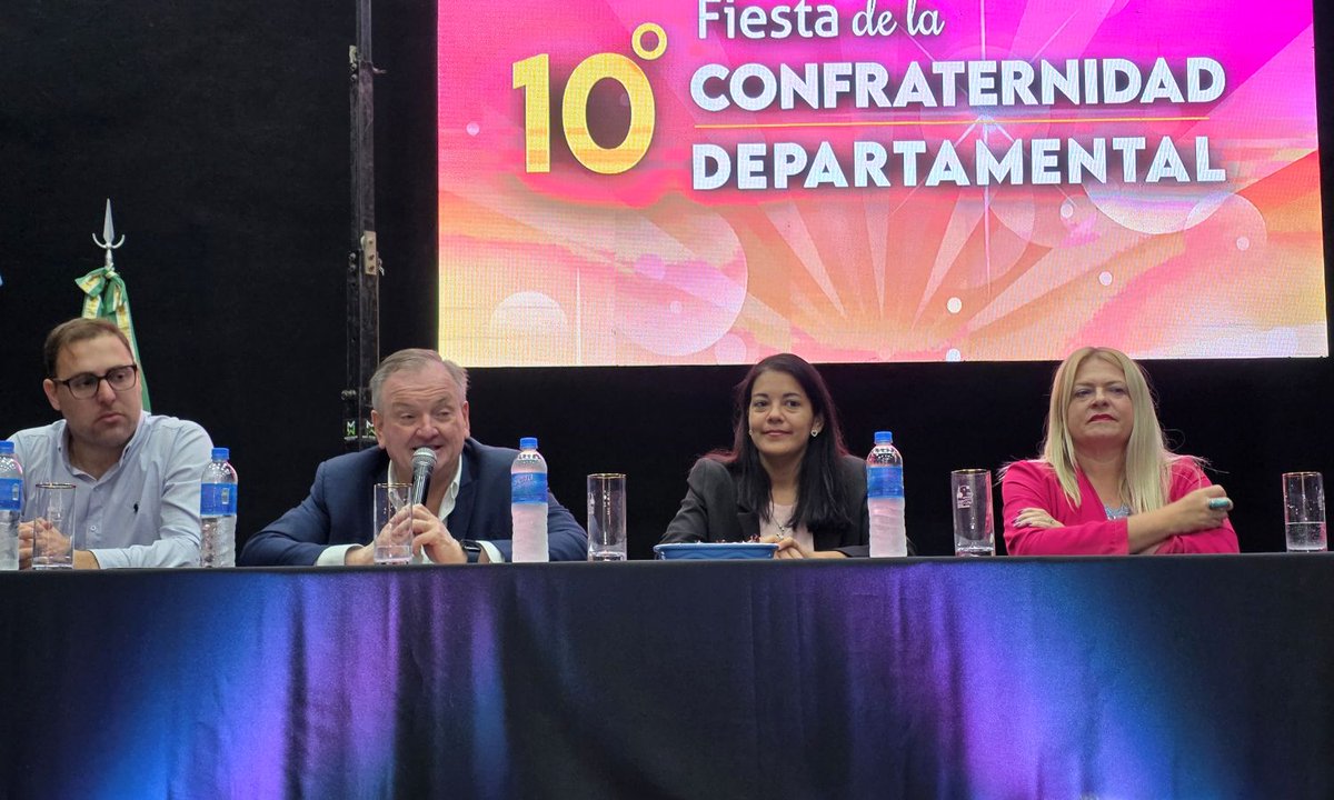 felipemichlig's tweet photo. Con las presentaciones de la 10ª Fiesta de la Confraternidad Departamental en la ciudad de San Cristóbal y en la ciudad de San Cristóbal y ante toda la prensa regional ingresamos en la cuenta regresiva para vivir la FIESTA MÁS CONVOCANTE DE TODA LA REGIÓN.

TE ESPERAMOS el próximos domingo -23 de noviembre- en el Club de Planeadores de Ceres, con una entrada sumamente accesible de $5.000 para disfrutar de una larga jornada que comenzará a las 14 hs. hasta la madrugada del lunes (feriado).

Toda la info en las redes y en la página oficial de la https://t.co/uK55F3tdfY.

📌+Info: https://t.co/c9VvXCRMUp

En equipo #SantaFePuede y #SanCristóbalPuedeMás
