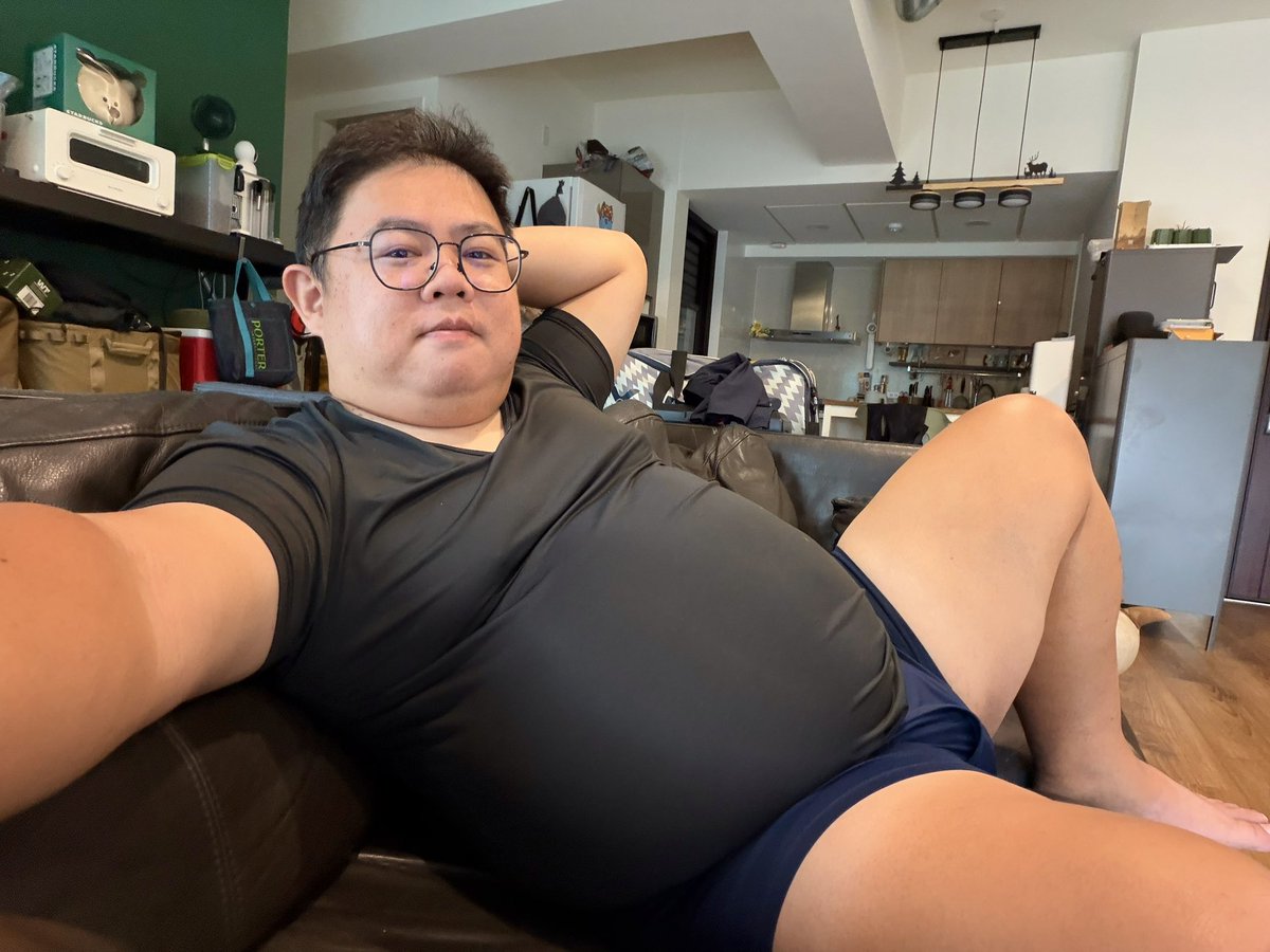 新手機的前鏡頭真是讚👍