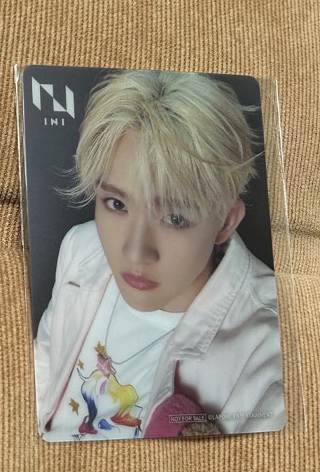 suzumaki1232's tweet image. INI THE WINTER MAGIC ウィンマジ トレカ 交換　

【譲】HMVオンライン 田島

【求】藤牧　店舗特典なんでも

郵送での交換希望です📮
お気軽にお声掛けください☺️

#INI交換