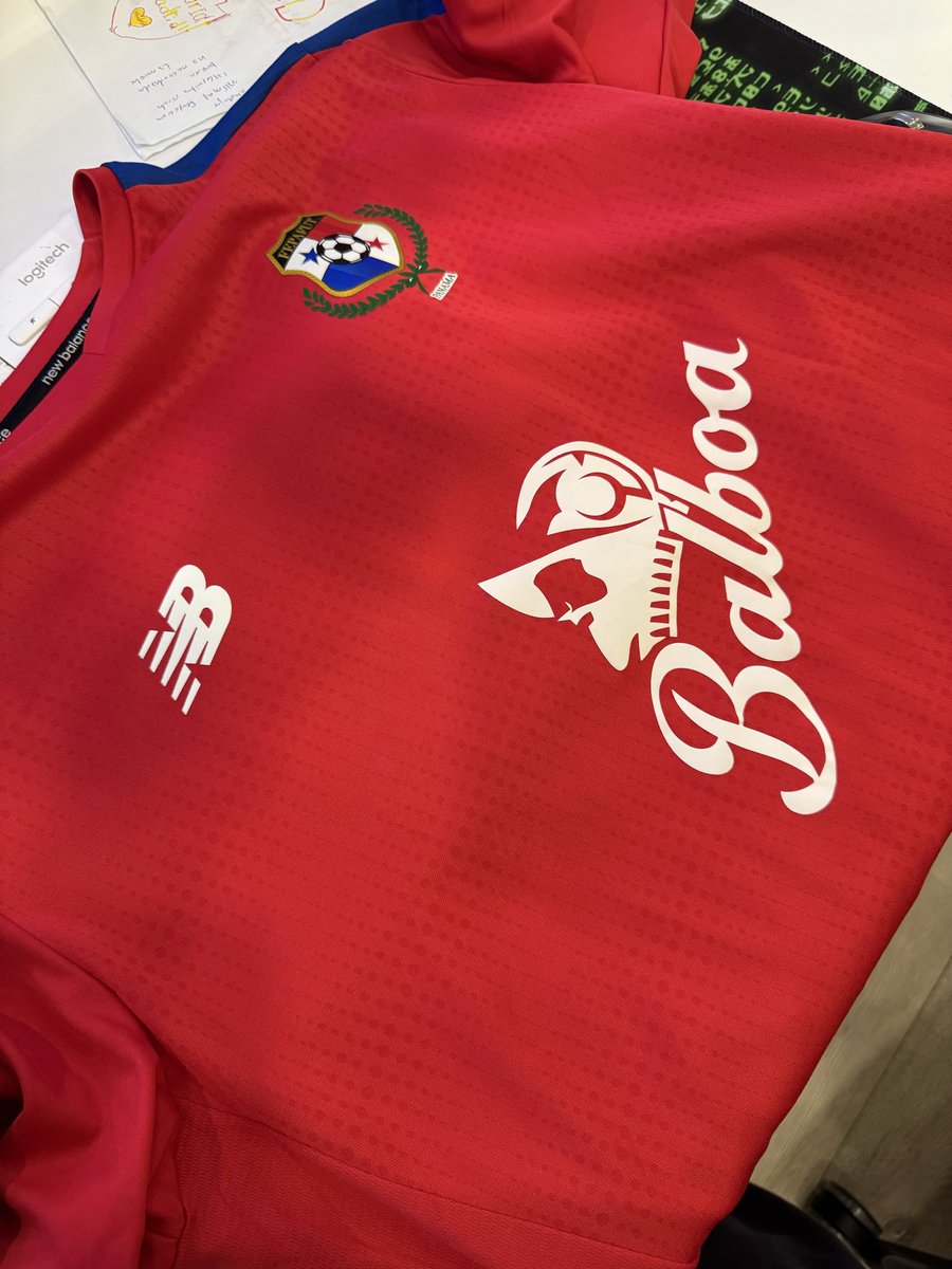 Hoy grabamos video con esta belleza en honor a mi querida Panamá!!!!!