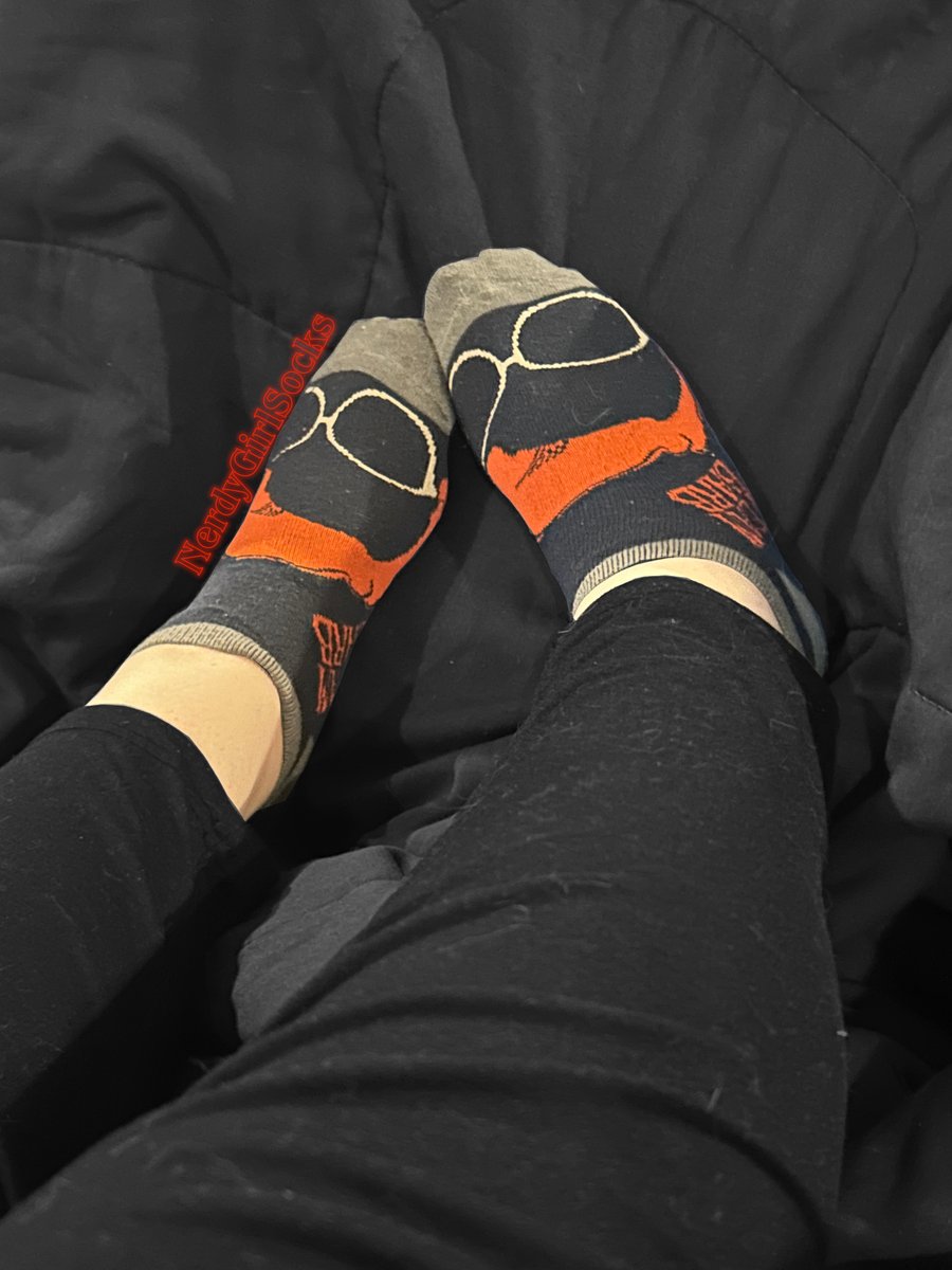 NerdyGirlSocks's tweet image. Started rewatching #StrangerThings starting from Season 1 to get ready for the new season. Of course I had to pay my respects to poor Barbara.😢
#TeamBarbara #JusticeforBarb

#anklesocks #cutesocks #shoesoff #socks #socken #pieds #explore #fypシ #feet