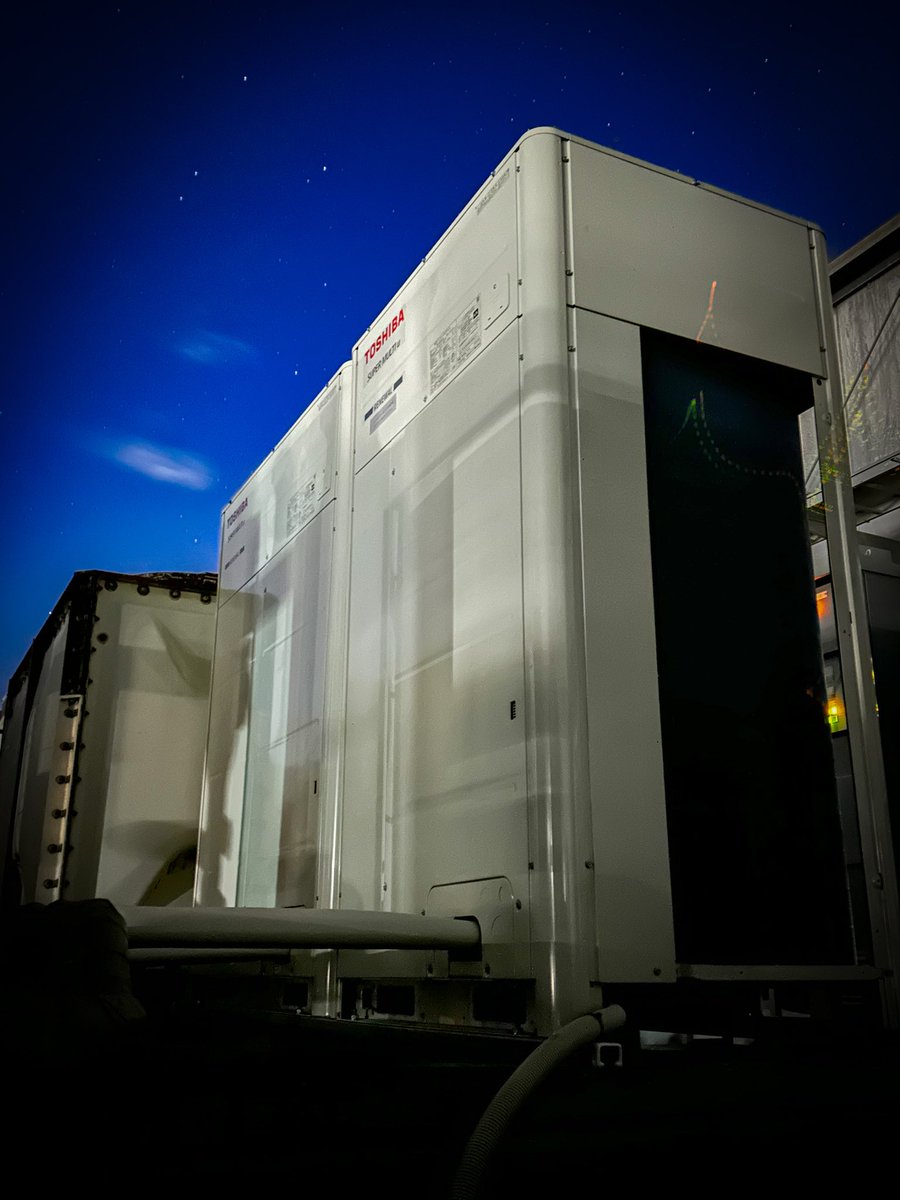 ❥道3012　iPhone 4台セット（状態様々） アップル(Apple) iPhone 16 128GB ウルトラマリン SIMフリー MYDU3J/A