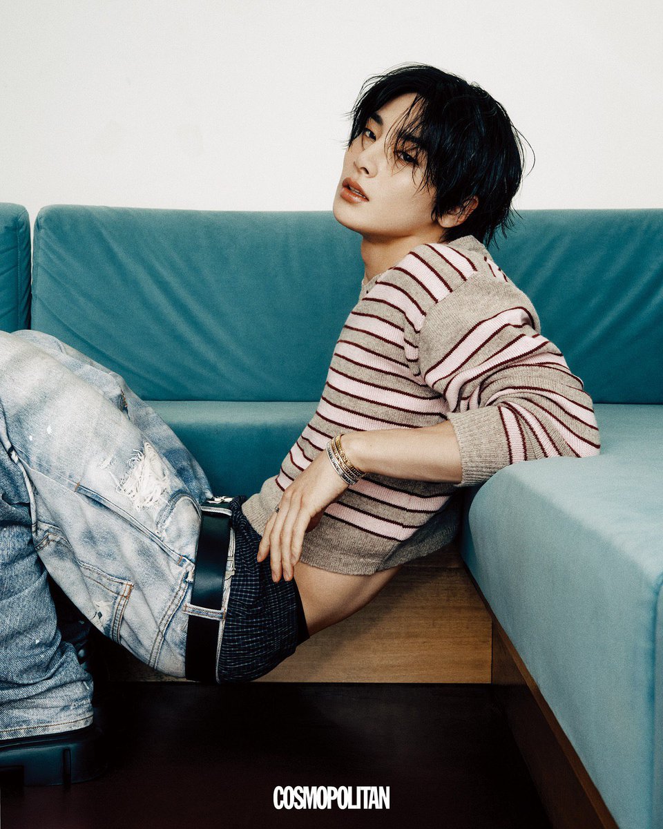 spearhyunnie's tweet image. YANG JEONGIN THIS IS INSANE