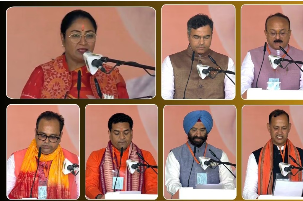 DTC के कॉन्ट्रैक्ट कर्मचारियों को BJP सरकार से ही उम्मीद है दिल्ली सरकार से हाथ जोड़कर निवेदन है कि हमारा BASIC DA GRADE PAY जल्द से जल्द लागू करो,जिंदगी भर हमारा परिवार BJP सरकार का आभारी रहेगा, <a href="/gupta_rekha/">Rekha Gupta</a> <a href="/LtGovDelhi/">LG Delhi</a> <a href="/drpankajbjp/">Pankaj Kumar Singh</a> <a href="/KapilMishra_IND/">Kapil Mishra</a> <a href="/dtchq_delhi/">Delhi Transport Corporation</a> <a href="/FinMinIndia/">Ministry of Finance</a>
🙏