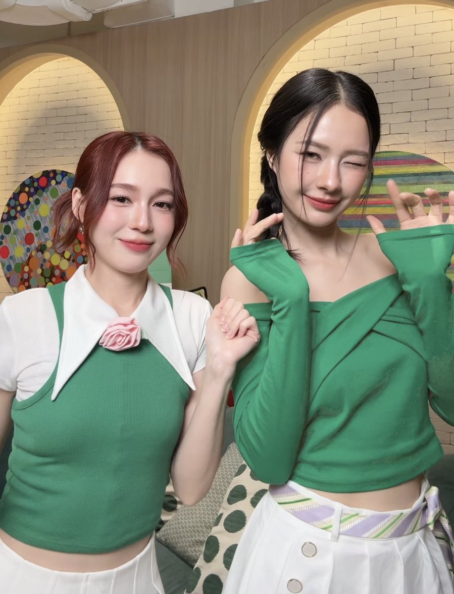 เมื่อวานขอบคุณทุกคนที่เข้ามาส่งกำลังใจและร่วมสนุกใน#กับพวกเราน้าา

MILK LOVE LIVE LINE MAN
#LINEMANถูกสุดทุกวันwithML
#loverrukk #MilkPansa