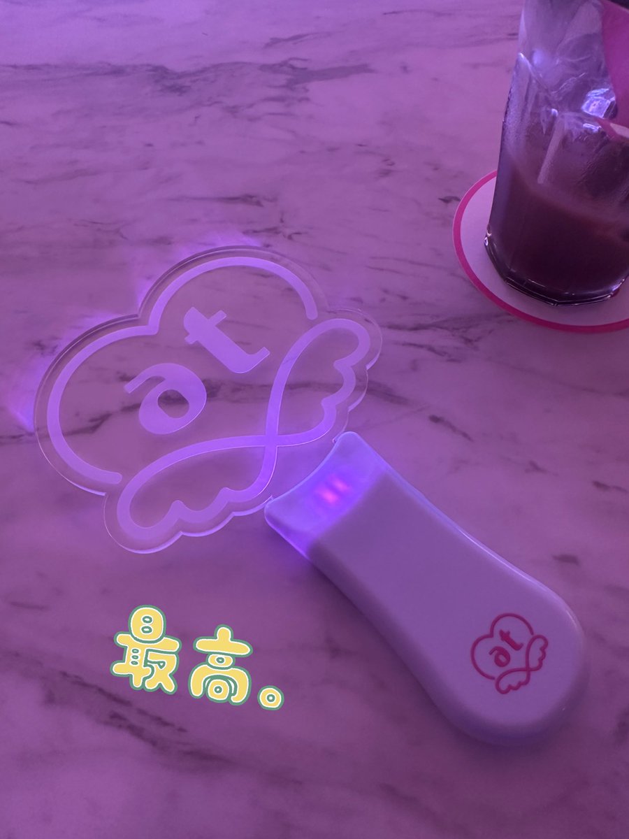 るみるみ tweet media