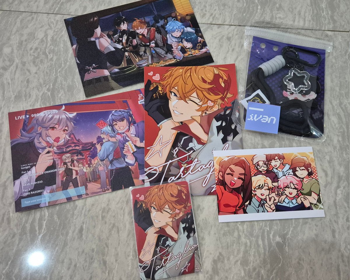 aidenssi's tweet image. @octk_o 
kalau soal keychain kak ej pasti beli karena keren banget, next time aku akan beli yang sua 🥲 artprintnya juga lucu-lucu, selama ada tartaglia and my lil chongie i will buy it!! thank you for the alnst freebies too, they look cute 😫💕