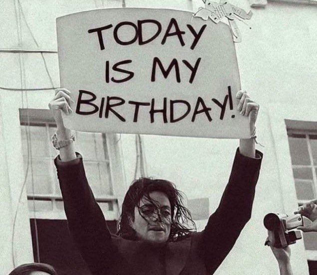 Tom_laddy's tweet image. It’s World Tom_Laddy’s dayyyyy🥹💚🌹

Happy Birthday Laddy🥹💚
Super Proud of you 🥹🌹

Many more years to come in Jesus name ❤️🌹

I love youuuuu🤭❤️🌹