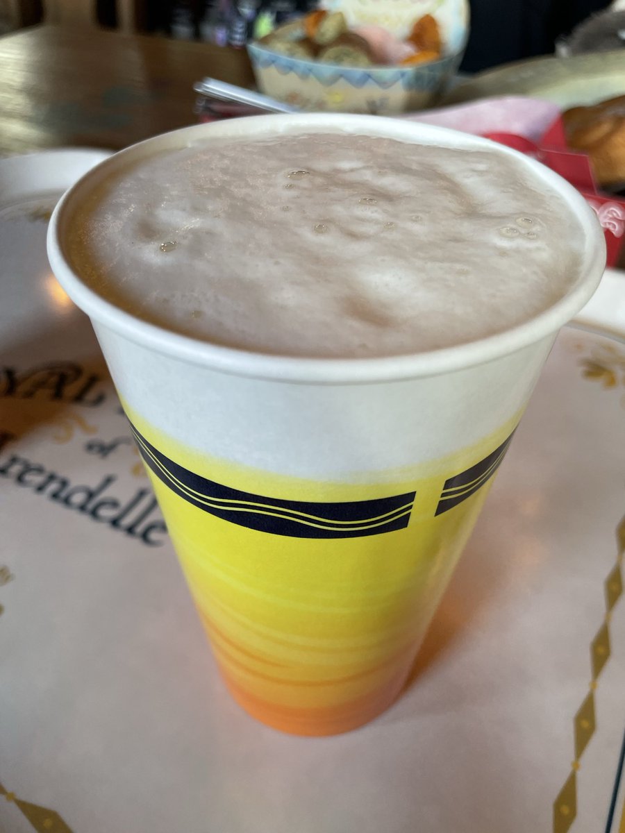 jira1010's tweet image. 久しぶりで
初新エリア

もう新←とは言わなそうだけど

お天気良くて
ビールも最高