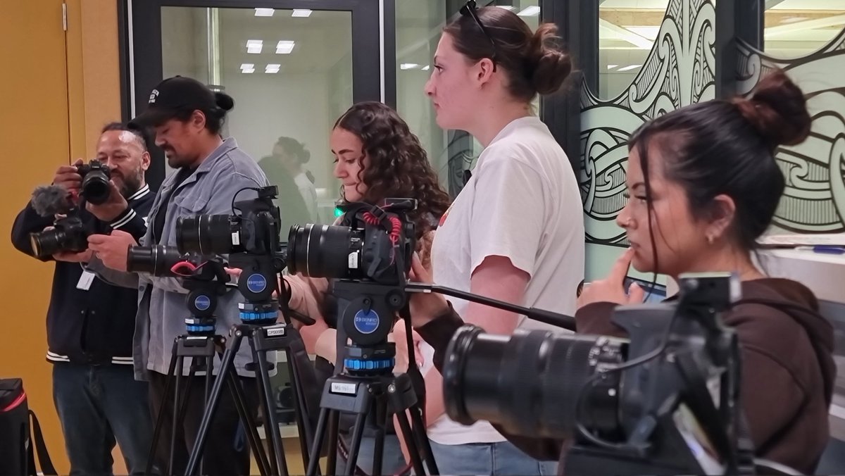 Love this. Utilizing our Library makerspace &amp; gear to teach AV skills to young sportswomen from local School. Program is called "The Back Up" Tech skills as a back up plan.  They film special olympics athletes very soon. <a href="/Mr_Liu17/">Uai Liu</a> <a href="/WiljDekkers/">Wilj Dekkers</a> <a href="/lightshow/">Josh Campbell</a> <a href="/Makerspaces_com/">Makerspaces.com</a> <a href="/L2_S2S/">Libraries & Learning</a>