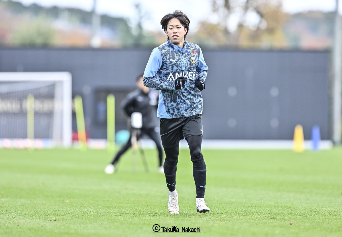 ikinikuishiro's tweet image. ＃川崎フロンターレ #佐々木旭 選手に、引退する ＃車屋紳太郎 選手への想いを聞きました！
焼肉のいい話、ボーリングの話、そして、車屋軍団を目標に据えた旭軍団の展望などを聞いています！
２人の人柄が分かる内容なので、ぜひ、読んでください！…