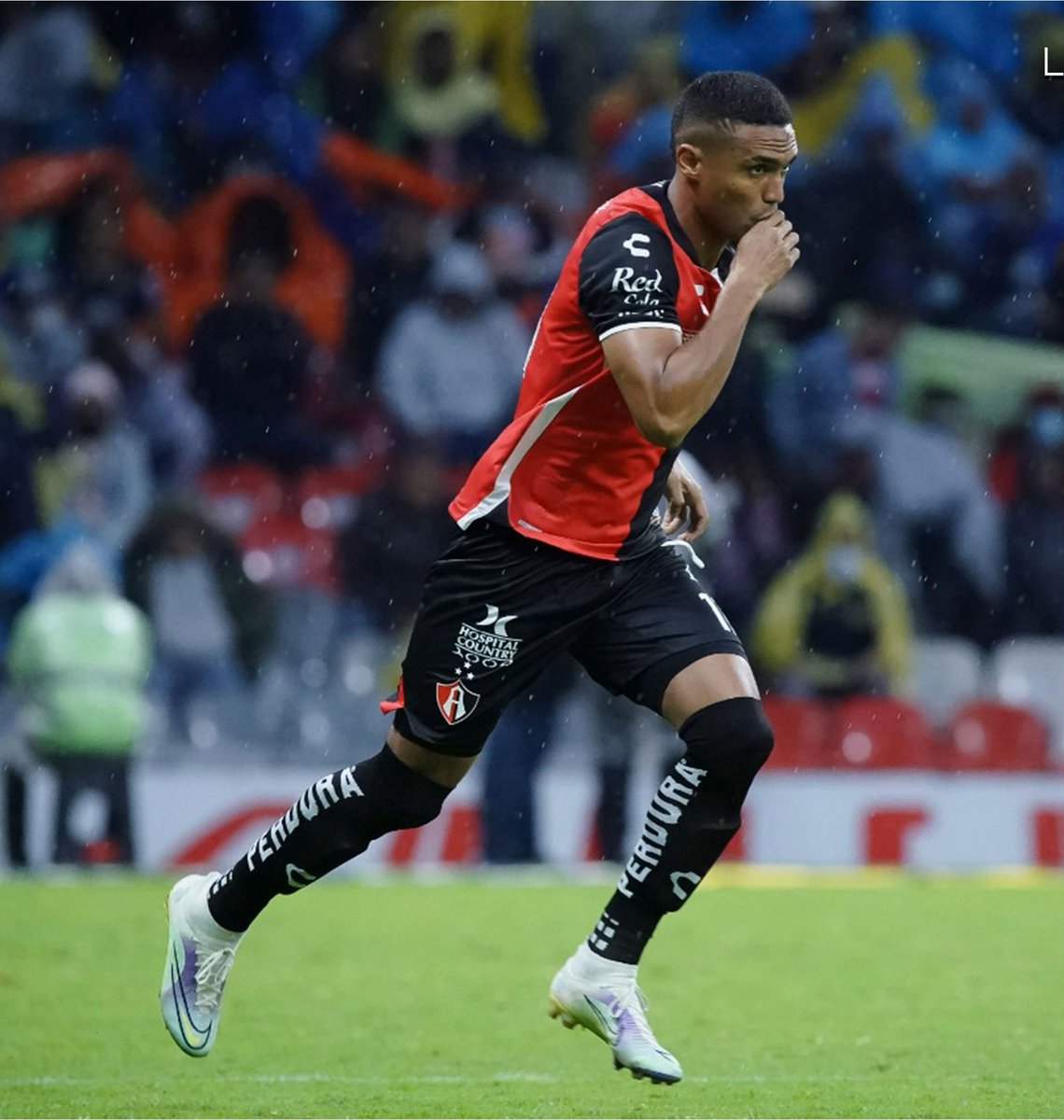 DatosAtlas's tweet photo. Números de Mauro Manotas en Atlas 🔴⚫️
* Debut - A22 América 0-0 Atlas
* 17 partidos de Liga MX (2 titularidades)
* 384 minutos de juego (Más 13 minutos en Concachampions)
* Cero goles
* Último partido - A23 Pumas 0-0 Atlas (5/11/23)
* Lesiones graves, una tras otra 🏥 https://t.co/8LPt5CcC06