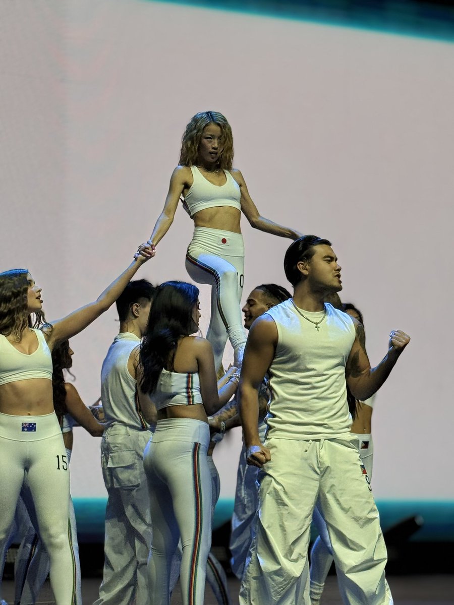 SourceBaileyMay's tweet image. Alguns registros do Bailey no show de São Paulo, 15/11. 📸❤️‍🔥

Créditos: @jotaklebrr
 #NowOrNeverTour