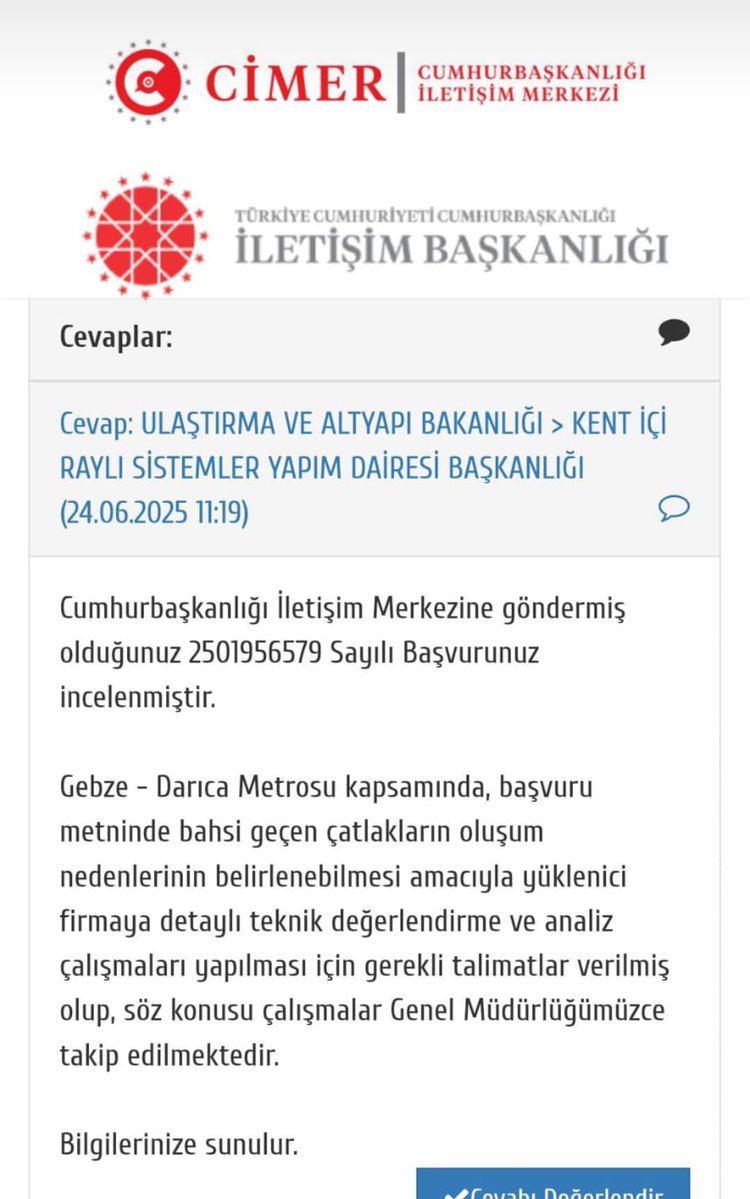 alicanuludag's tweet image. Ulaştırma ve Altyapı Bakanı Bakanı @a_uraloglu &apos;na, Gebze&apos;de 4 kişinin öldüğü bina çökmesinin metro kaynaklı olup olmadığını bizzat sordum. Bakan Uraloğlu; &quot;Sen kim oluyorsun da bana bunları soruyorsun&quot; diye yanıt verdi. &quot;Gazeteci kimliğimle soruyorum&quot; dedim. Bakan açık soruları…