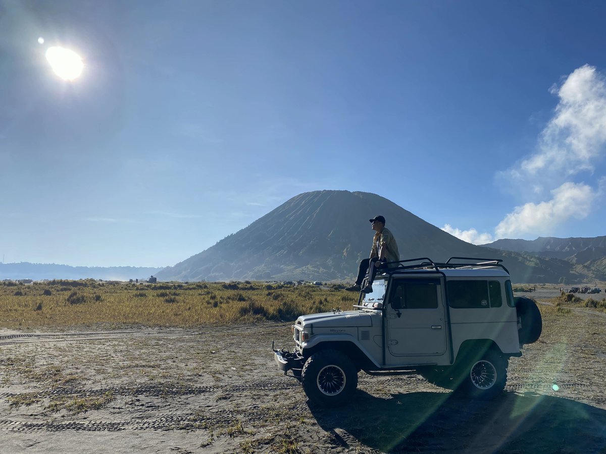 Bromo Java Travel Agent tweet media