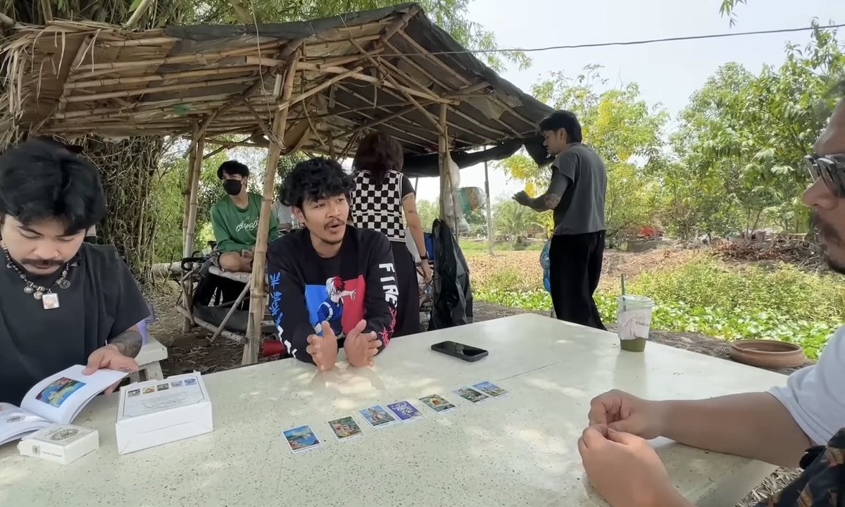 papperminion's tweet image. ย้อนดูคลิปในช่องพี่ซาบอล 12/4/68
พี่ป้องเปิดไพ่อยากดูเรื่องการเงินในอนาคต

๓๒ “ ระวังโดนคนรักหรือคนใกล้ตัวทรยศคิดไม่ซื่อ ”

#ohana #เดอะมีน