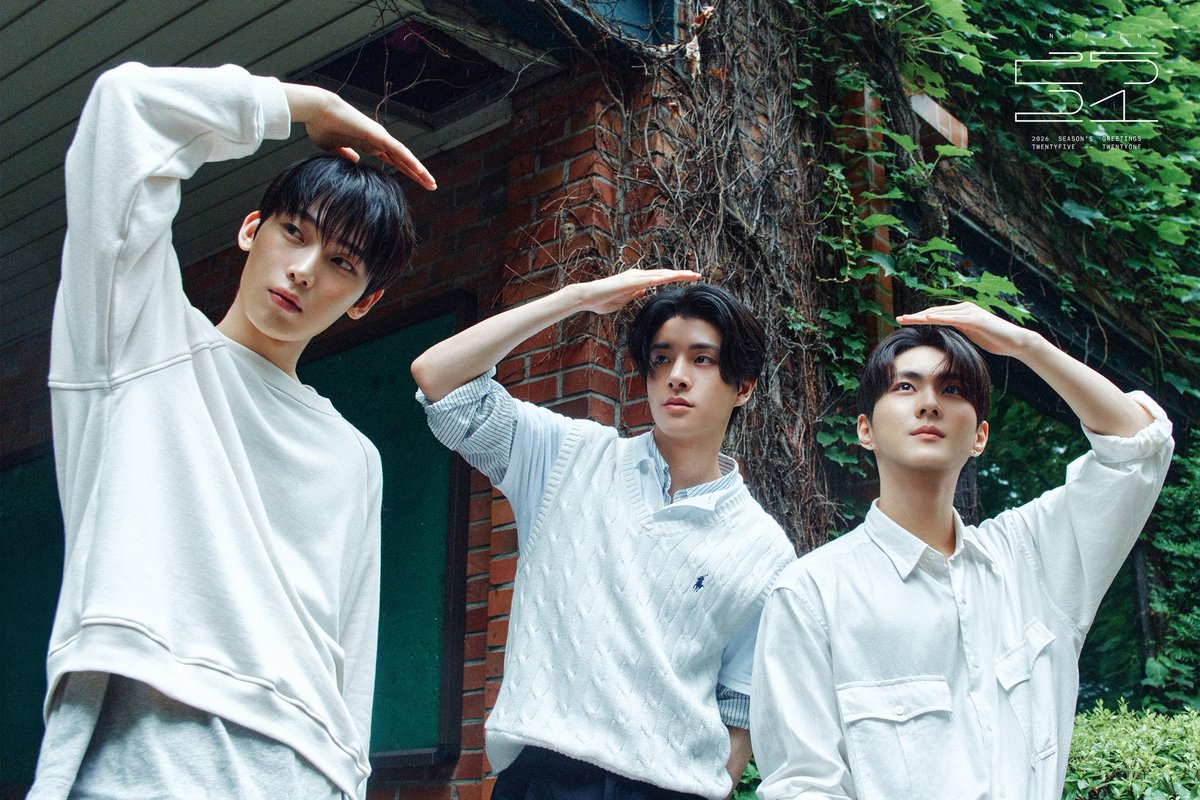 enhypenweverse's tweet image. [PHOTO] 251119

ENHYPEN 2026 SEASON&apos;S GREETINGS Preview Cuts #2 

(1/3) 

@ENHYPEN_members @ENHYPEN #ENHYPEN #엔하이픈
