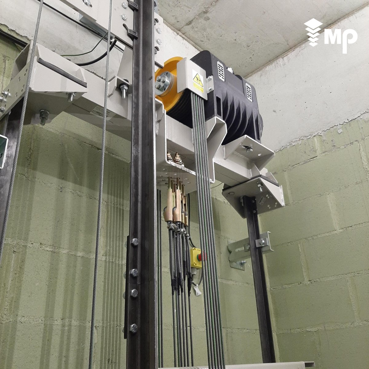 mpascensores's tweet image. 🏢 De edificio militar a modernas oficinas.

Hemos suministrado un #ascensor MP GO con cabina de acero inoxidable, aportando confort, seguridad y eficiencia a este espacio renovado.

📩 Te ayudamos a mejorar la movilidad en tu proyecto: mpascensores.es/mp-go/

#movingpeople