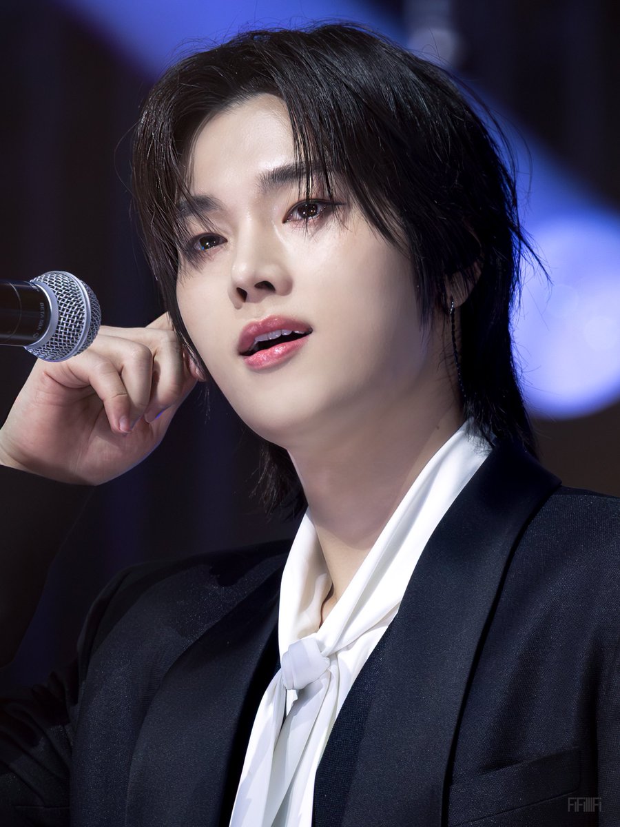 251114 KGMA

⋆°•☁︎⋆εïз

#정수 #Jungsu 
#엑스디너리히어로즈 #XdinaryHeroes