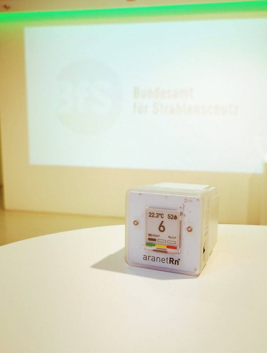 Radon im grünen Bereich beim Strahlenschutzgespräch beim Bundesamt für Strahlenschutz. Mein Aranet Radon Plus ist immer mit dabei. 
#Radon #messung #radonmessung #radonschutz #aranet #Lungenkrebs #messgerät