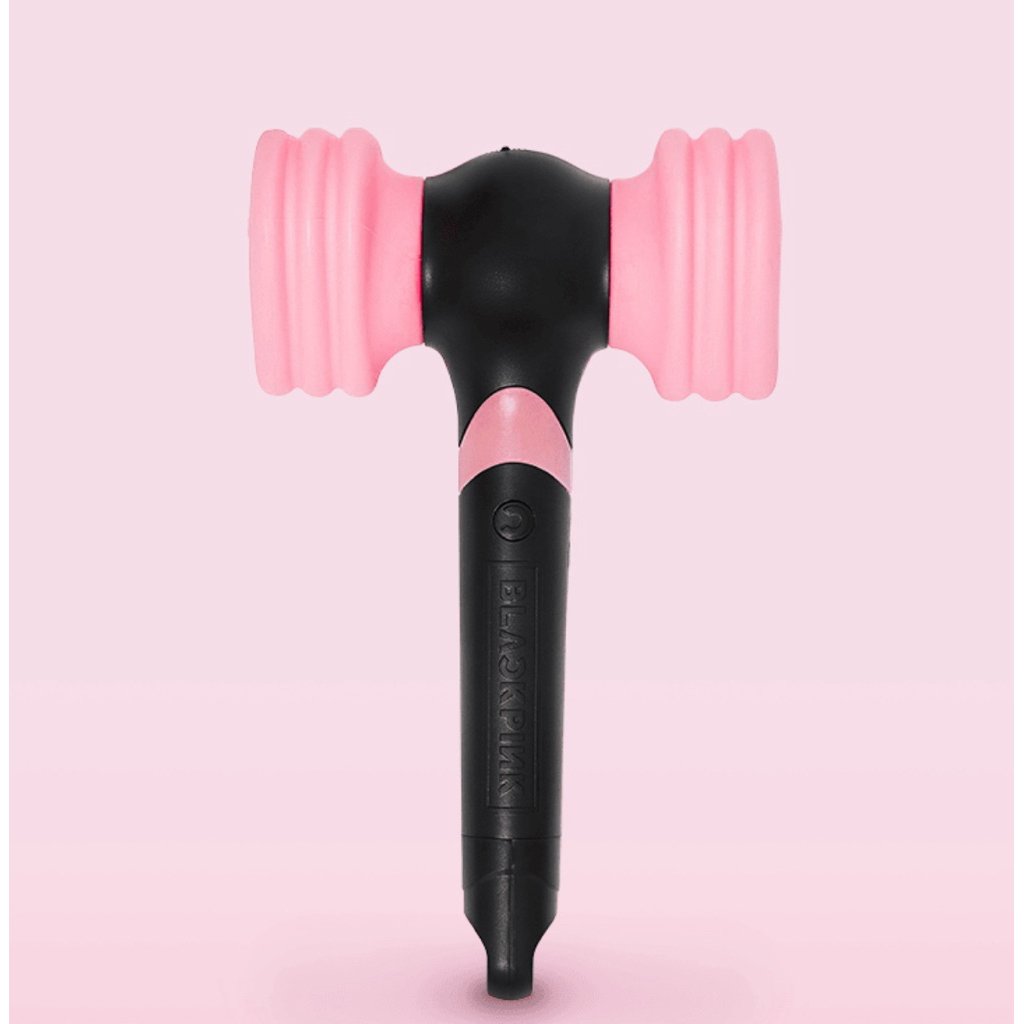 FuyuDore's tweet image. WTS Ready Stock Blackpink Lightstick Special Edition. 
Official dan Sealed, bisa langsung co &amp;amp; kirim.

🛒: id.shp.ee/f8G3Va5
❌ Pack+admin🍊
📍 Jakarta

Bisa dm untuk splitpay/harga tanpa admin🍊

Blackpink Blink Jisoo Jennie Rosé Lisa
