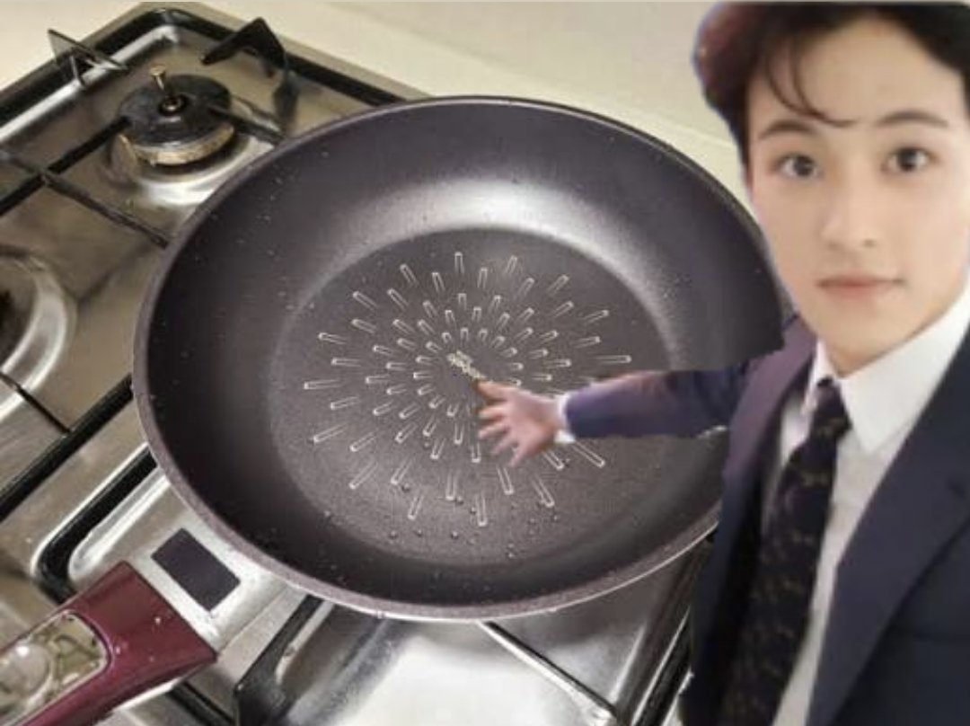 헤즈 (@he_zh_ez) on Twitter photo 