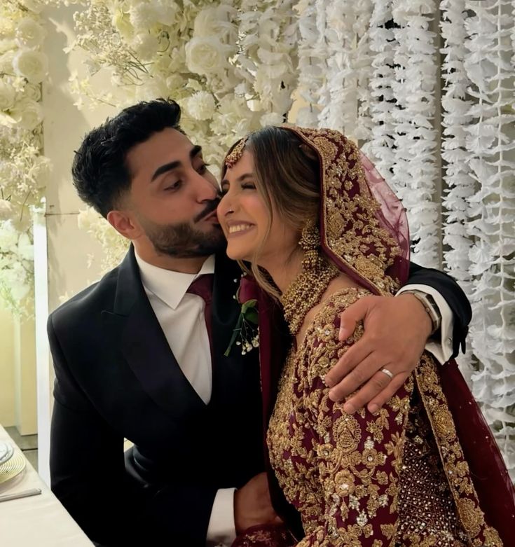 __aidah's tweet image. choose one:
get a BMW                         marry your crush