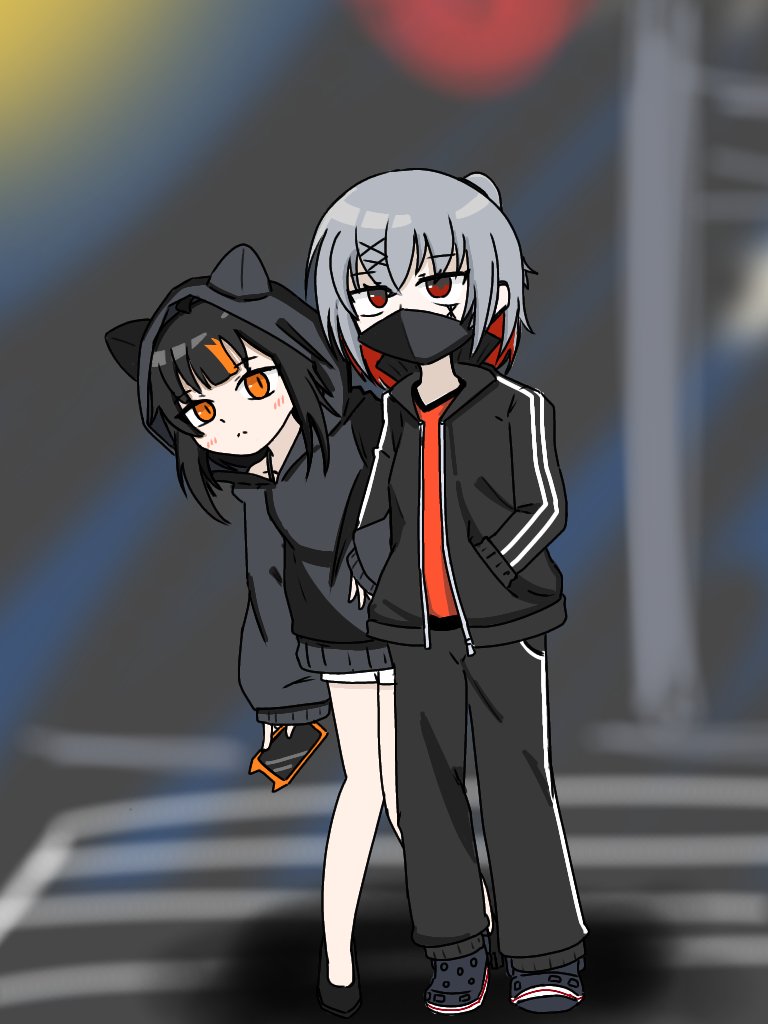 DoraDoramidoro's tweet image. 夜のドンキにいるカップル🔥🎧