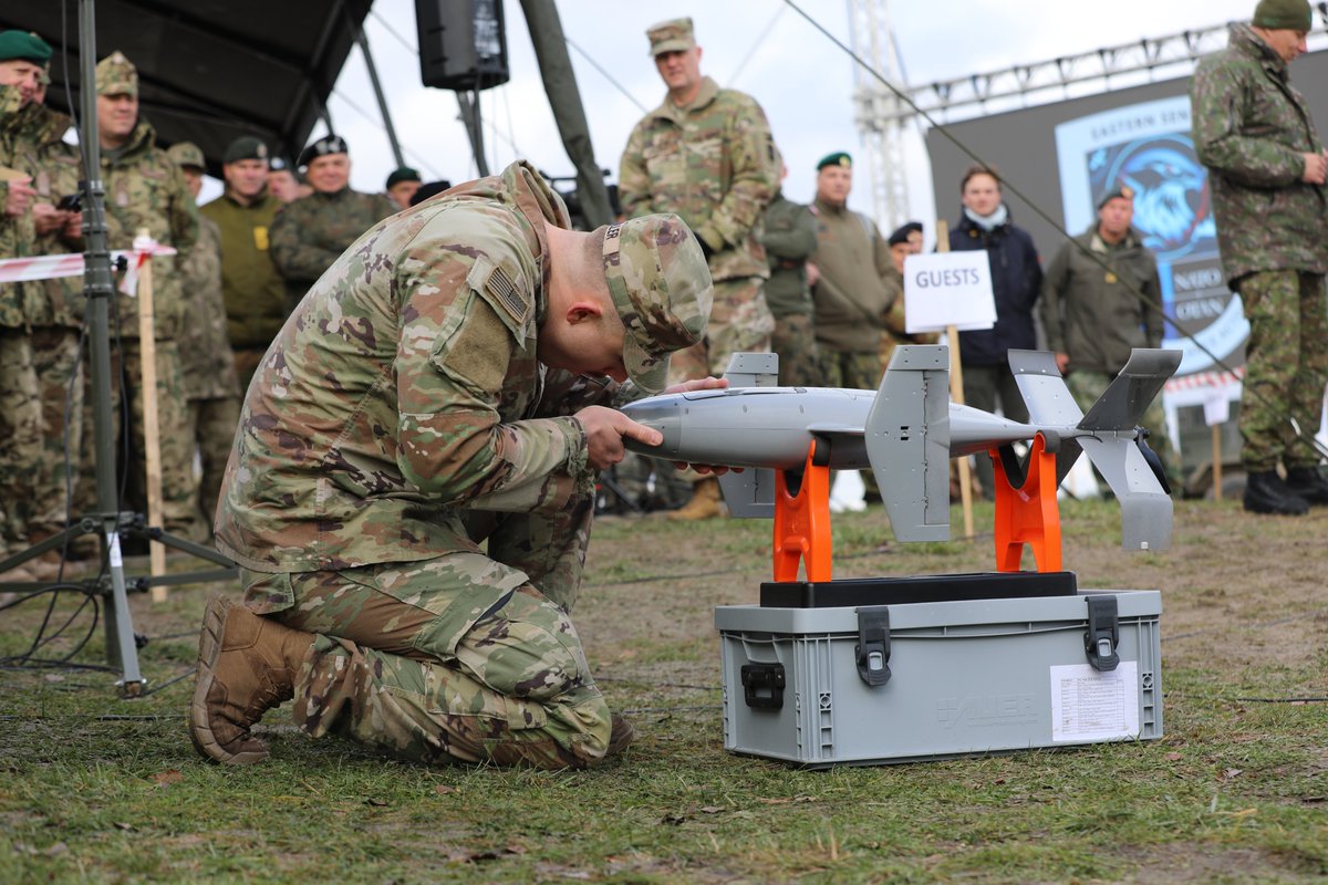 US expertise and NATO authorities to are solving problems for the Alliance. Training in Poland shows how Allies like Poland and Romania are rapidly procuring  systems that are battle-tested in Ukraine to strengthen the Eastern Flank Deterrence Line. This is the EFDL in action. https://t.co/cLDOCGvqjL