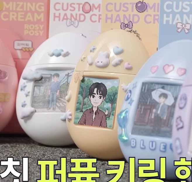 daisyjsuh's tweet image. PPL น่ารักอ่ะ เป็นแฮนด์ครีมแล้วสามารถ decorating ได้ ทีมงานหรือแบรนด์ไม่รู้ทำเป็นรูปจอห์นนี่ของอีพีที่ผ่านๆมา 

#쟌소리 #JOHNNYSAYS