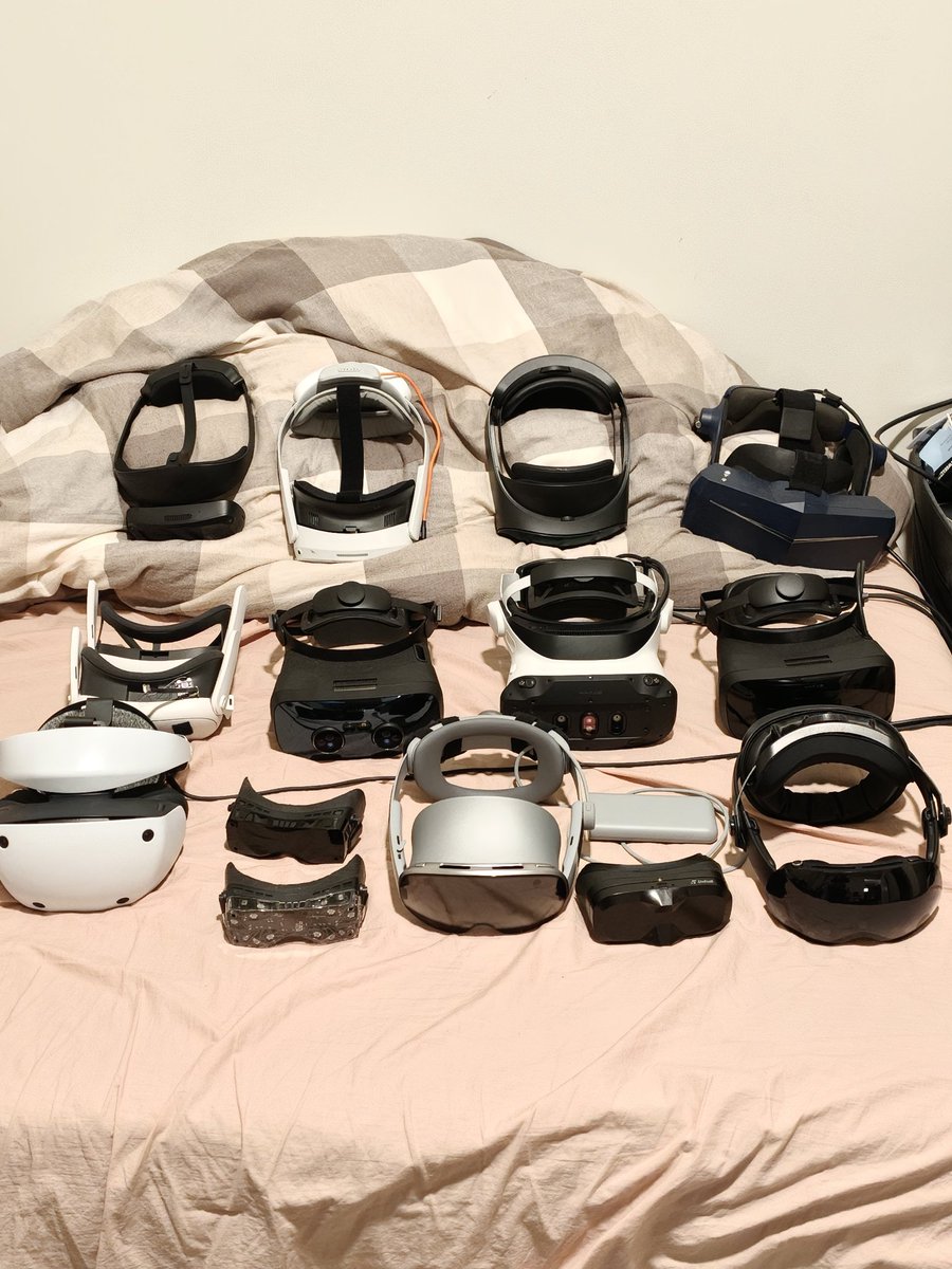 akari (starvr maxxing) tweet media