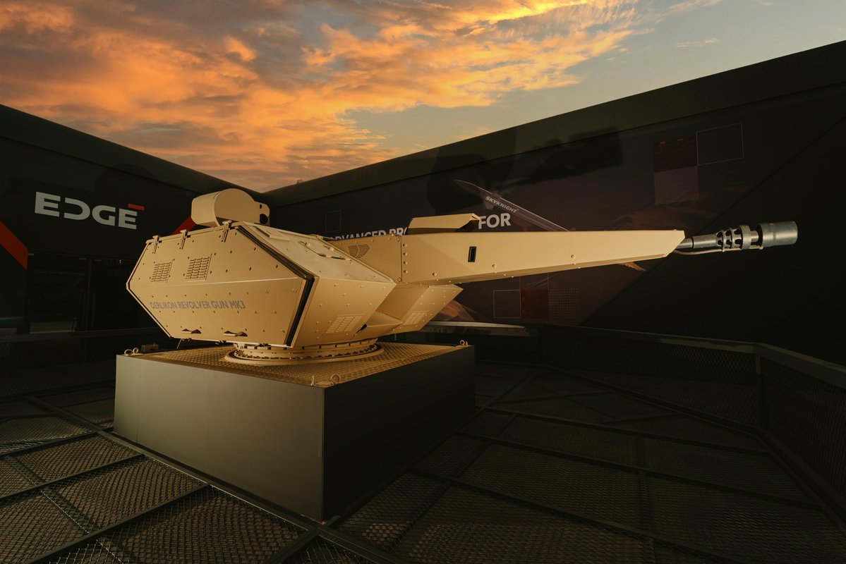 y0uxf's tweet image. الصناعة الإماراتية 🔝 🇦🇪