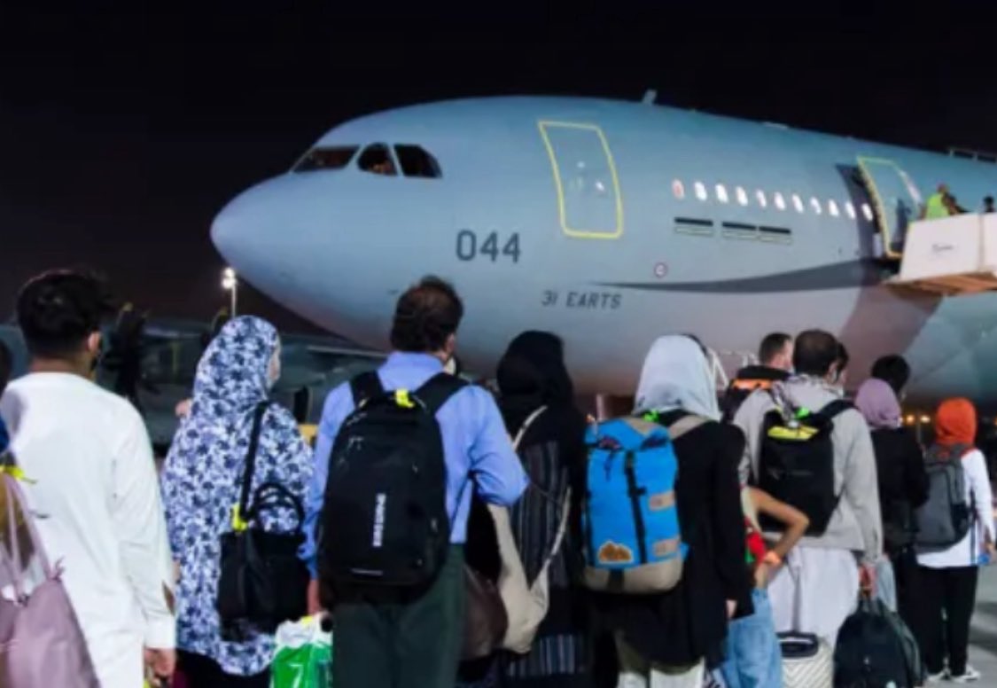 HJB_News__'s tweet image. British Government refusing to share any details of their Gazan migrant scheme