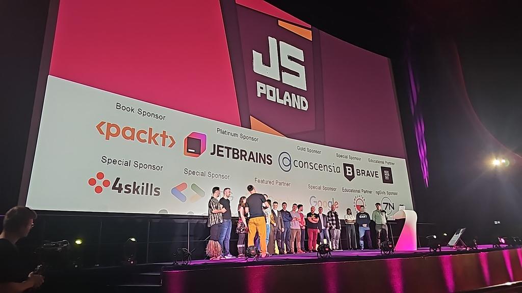 IlyoskhujaI's tweet image. Js Poland