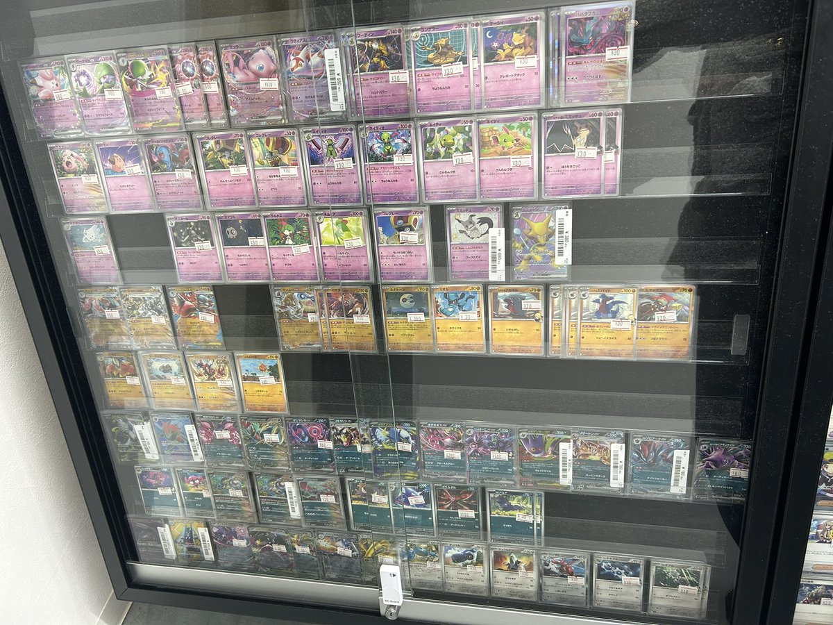 🔥ポケカ販売情報🔥】 🐝ポケカプレイ用コーナー🐝 お安くプレイ用