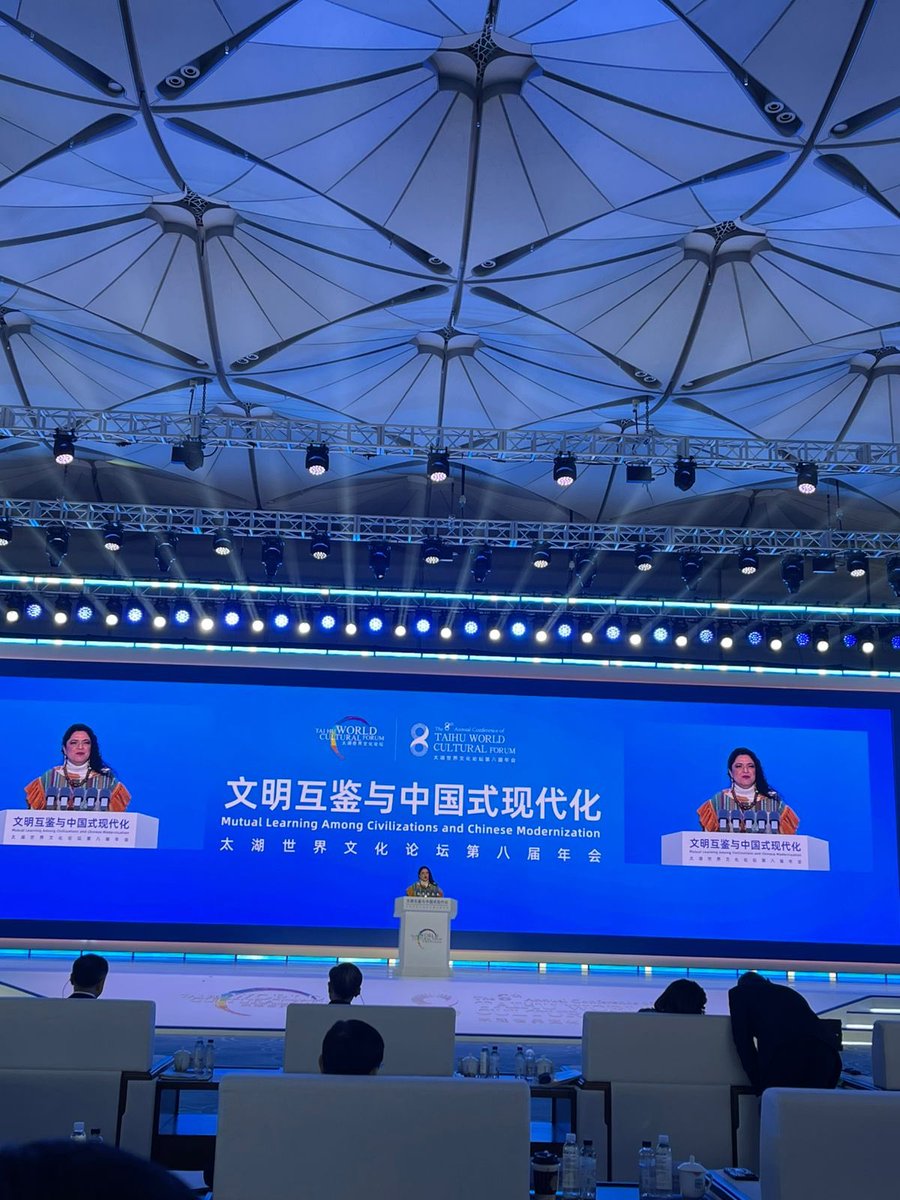 <a href="/ConsulMexSha/">Consulmex Shanghái</a> felicita a <a href="/alefrausto/">Alejandra Frausto</a>, Secretaria de Turismo de la CDMX, por su destacada participación en "The 8th Annual Conference of the Taihu World Cultural Forum", evento que se celebró en Shanghái el 17 y 18 de noviembre.
<a href="/turismocdmx/">Secretaría de Turismo de la Ciudad de México</a> <a href="/SRE_mx/">Relaciones Exteriores</a> 
#Diplomaciaturistica