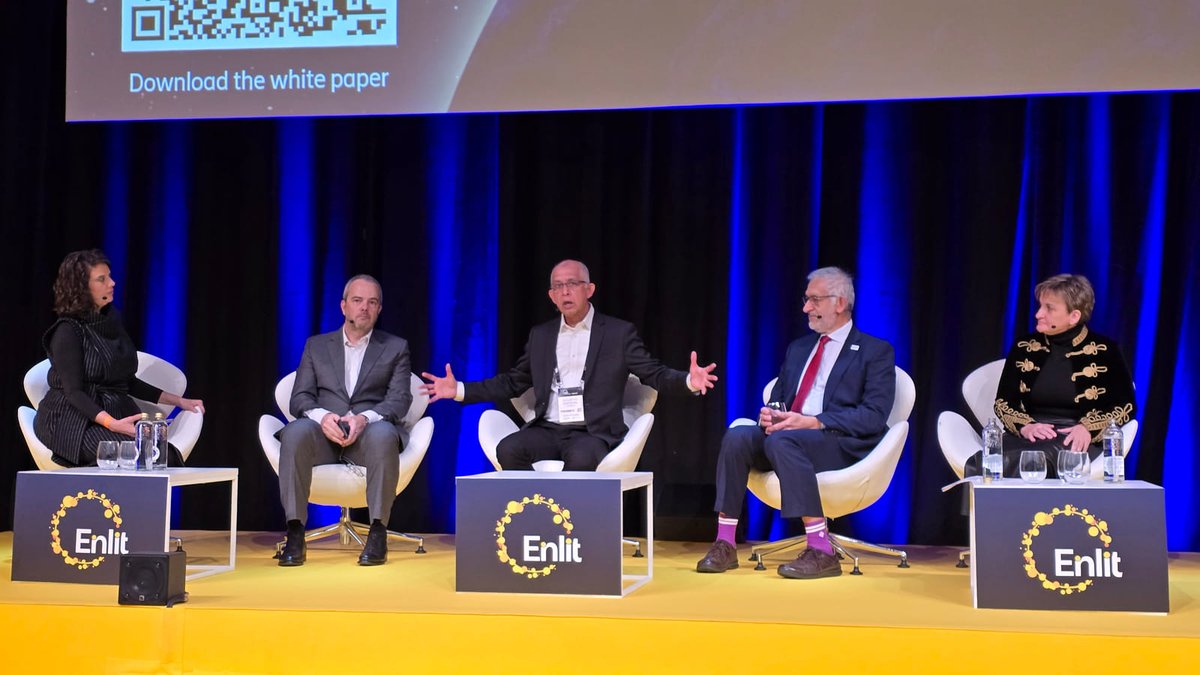 GenerationEnlit's tweet image. A new white paper from @ericsson and the European Utilities Telecom Council highlights why modernisation, enabled by mission-critical telecommunication, must support resilience.
@Enlit_Europe #telecommunication #enliteurope #modernisation

Read more: ow.ly/Sotf50XtUmj