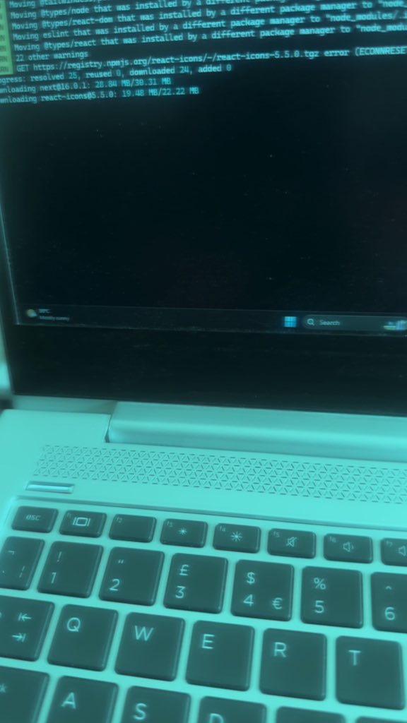 CodeWithBeerah's tweet image. Slow network during installation is pure emotional stress 😭😂
Nothing humbles a developer faster than waiting for packages to load on bad network 😭

#devlife #programming #TechTwitter #DeveloperProblems