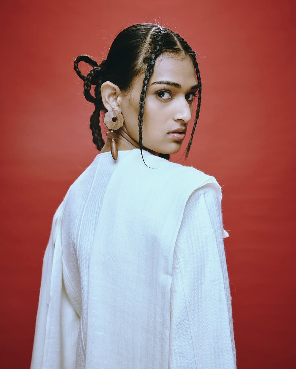 From concept to collection, our 2025 runner-up @golden_feathers_19 is rewriting the rules of fashion with circular design at the core.

#CircularDesignChallenge #CDC #CDC2025 #LakmeFashionWeek #CircularFashion #Sustainab