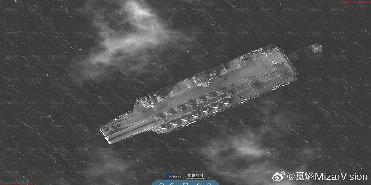 lobsterlarryliu's tweet image. High-definition satellite captured HMS Prince of Wales R09 aircraft carrier docking in Naples. Via Mizarvision #OSINT