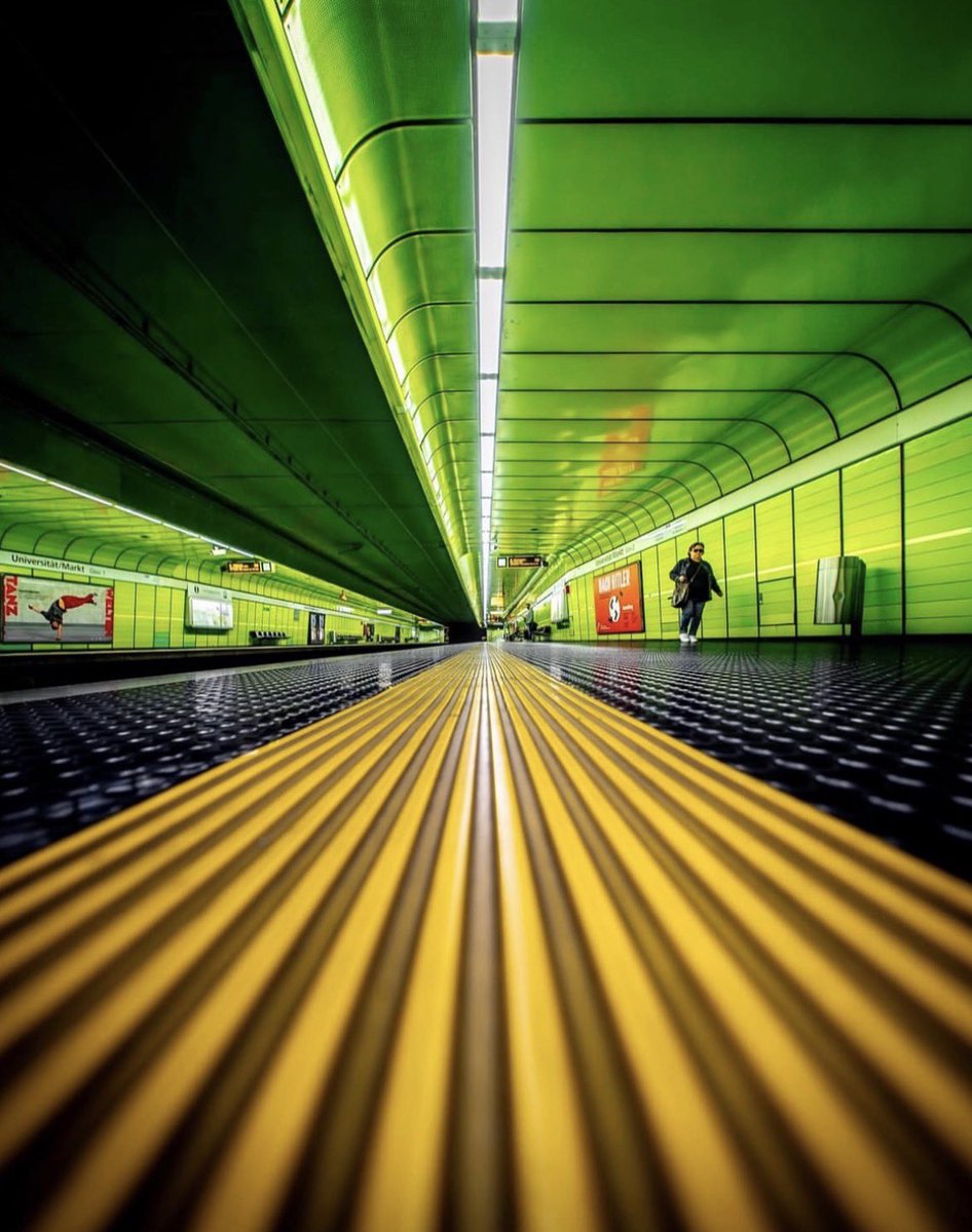 the_gpc_'s tweet image. Photographers, show us some of your urban/street photos (can be anything) 📸
By: lars hengstler