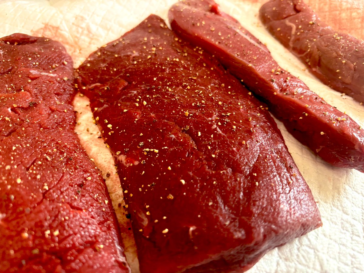 araithehunter's tweet image. 今夜も鹿が綺麗。