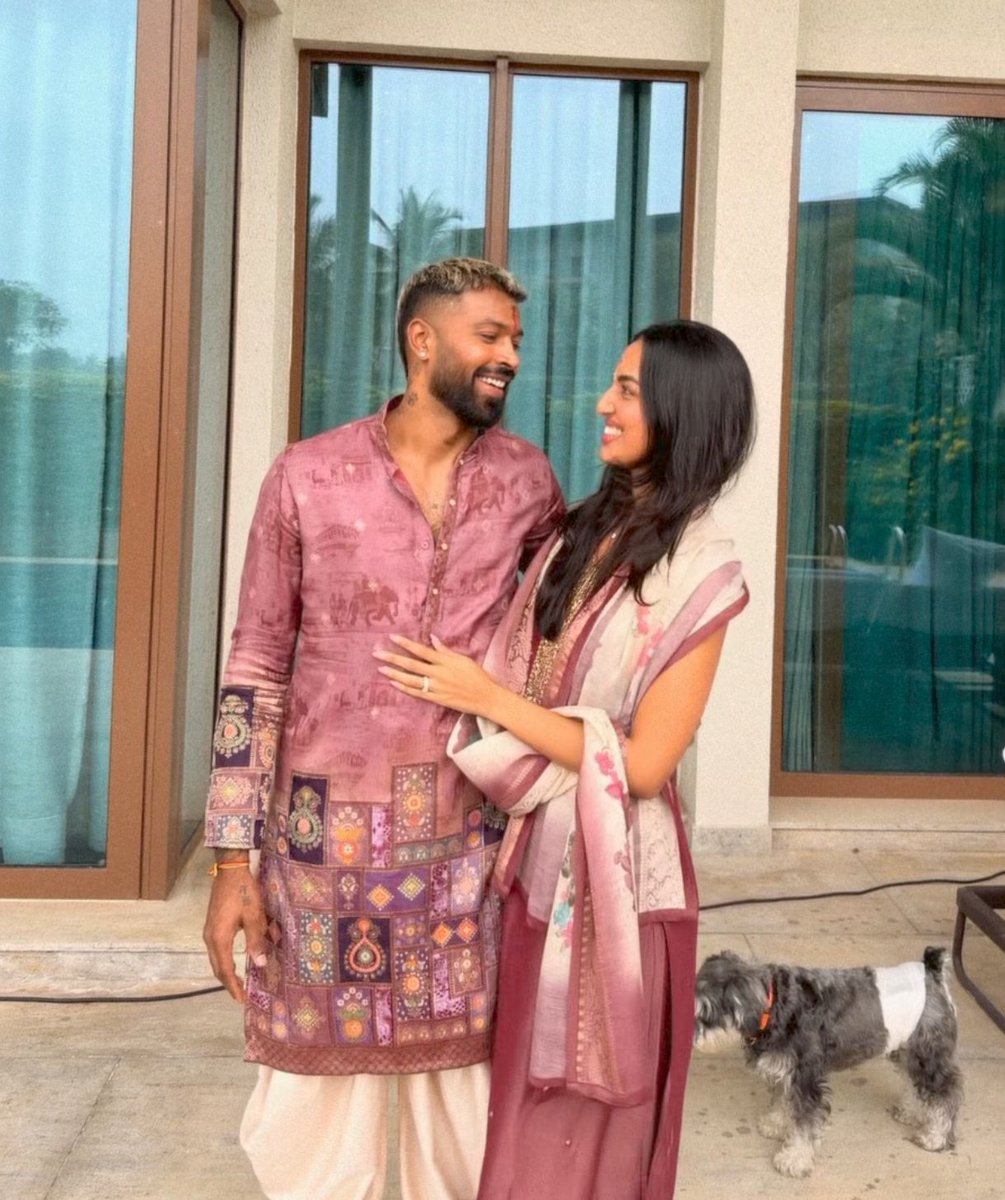 Aditya_M9's tweet image. Ye dono toh cute dikhre bhai😭😭