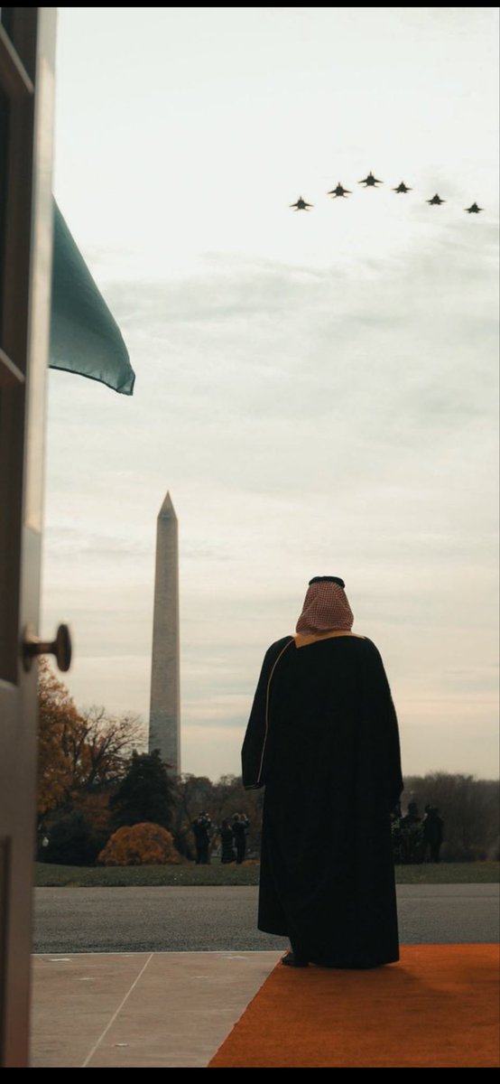 ما زاد البيت الابيض فخامة الا حضور السعوديين ✨🤍