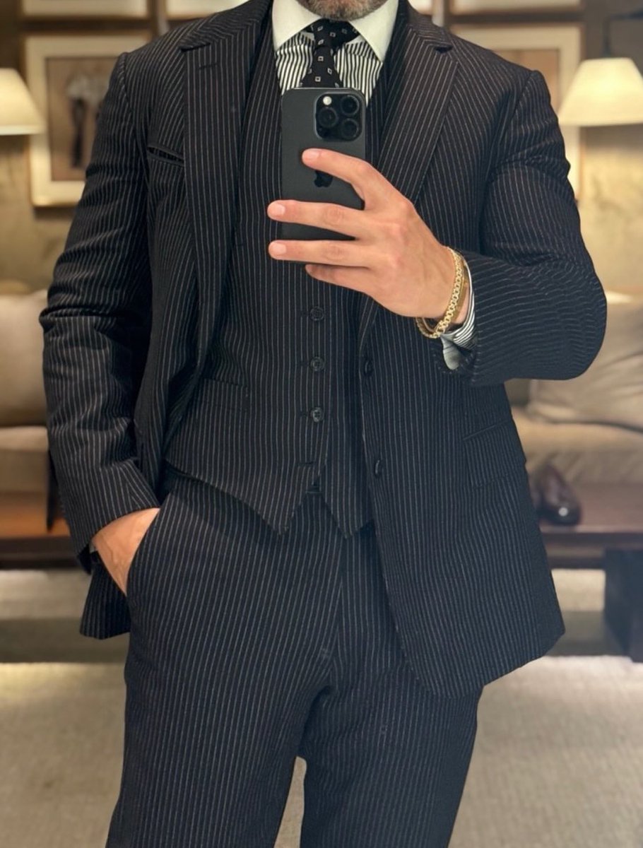 imagine all the content we could have had if he was still active on instagram