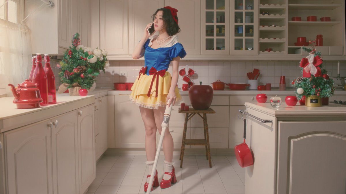 CpnLife's tweet image. ใครโทรหาสโนว์อ๊ะคะ 🤗🪄

#CentralPattanax4EVE
#เที่ยวดิสนีย์ที่เซ็นทรัล
#TheMagicalStarsAtCentral
#CentralPattana #เซ็นทรัลพัฒนา
#Aheye4EVE #Jorin4EVE #Punch4EVE #Fai4EVE #Hannah4EVE #Mind4EVE #Taaom4EVE #4EVE