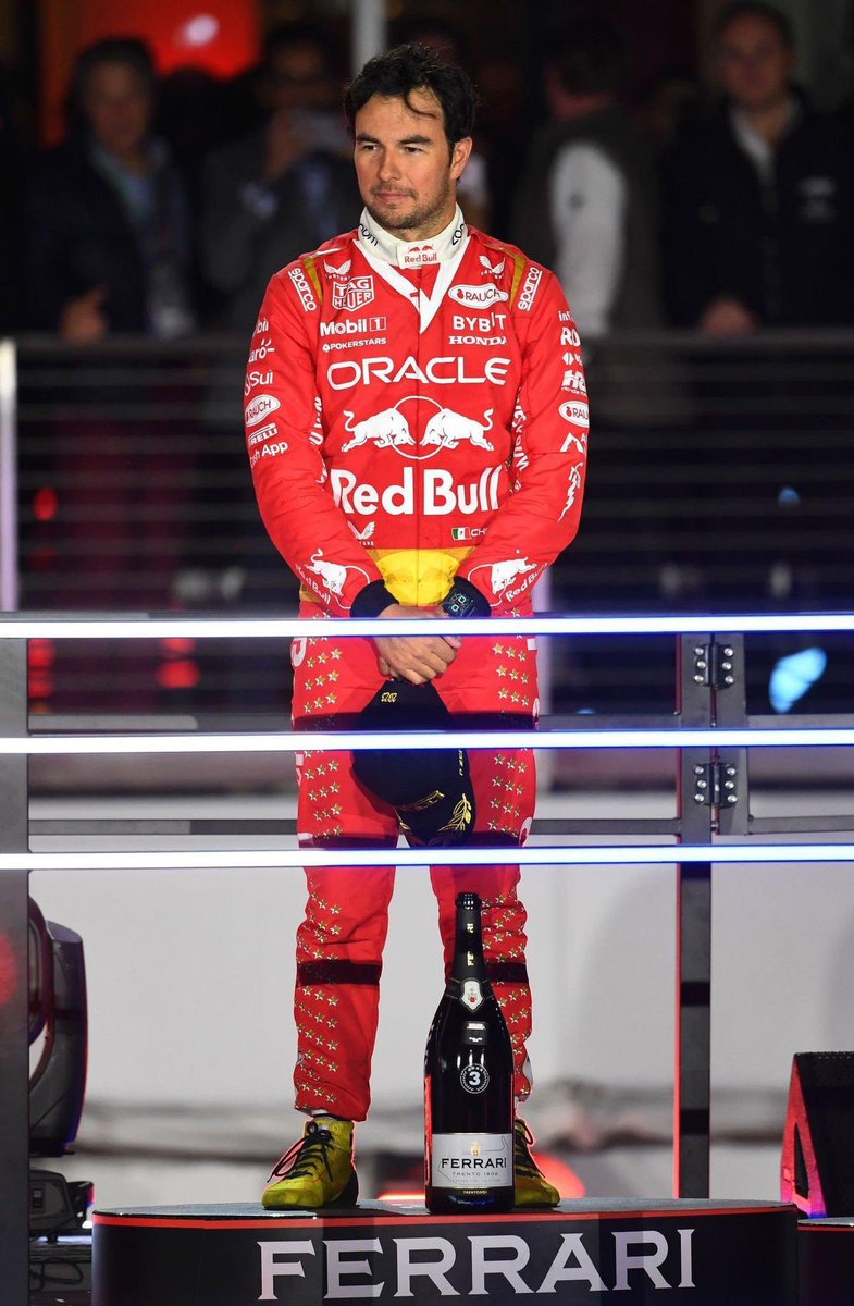 Chapis__SP11's tweet image. When in Vegas… 🎲🎰